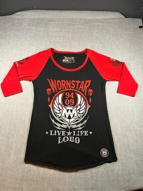 Wornstar Black & Red Graphic Raglan Tee - Live Life Loud Size 3XL